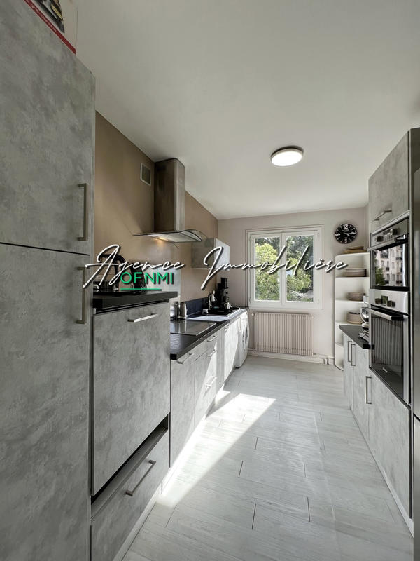 Appartement - 88 m² - 4 pièces