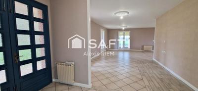 Maison - 210 m² - 6 pièces