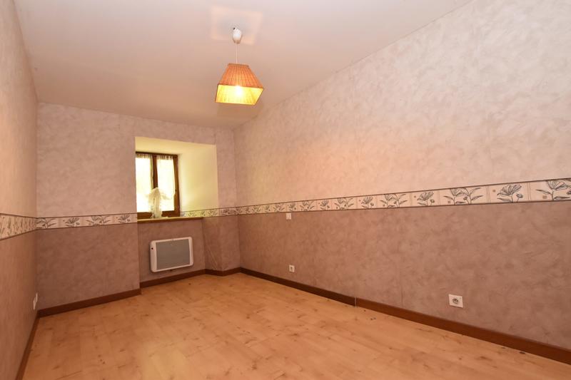 Maison traditionnelle - 238 m² - 10 pièces