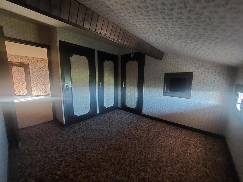 Maison - 147 m² - 6 pièces