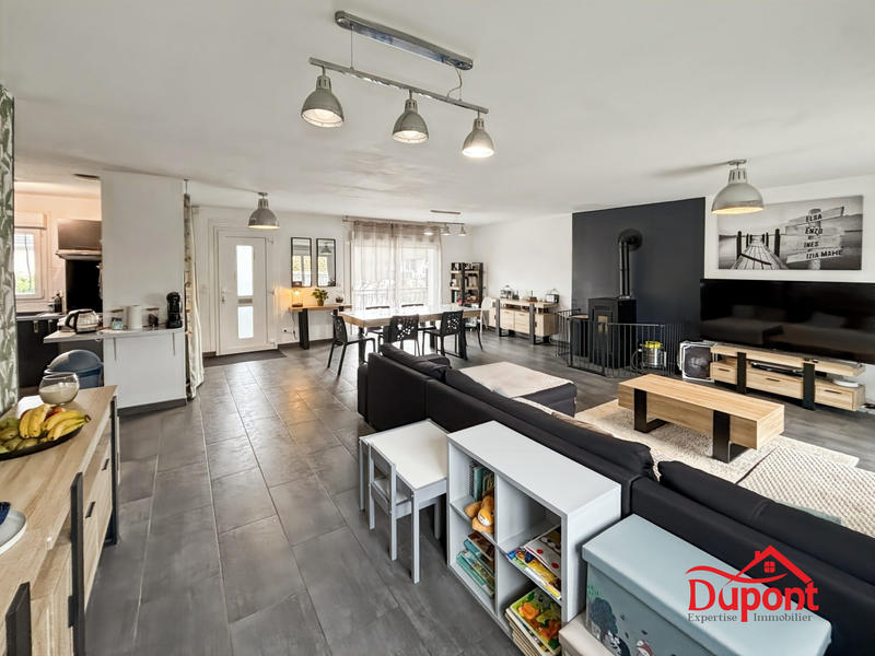 Maison - 157 m² - 8 pièces