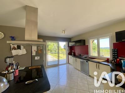 Maison - 115 m² - 4 pièces