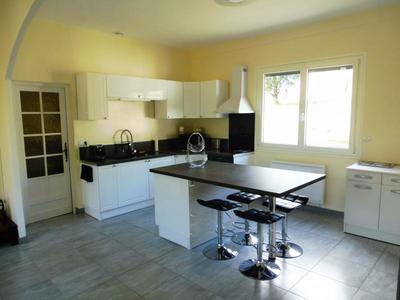 Maison - 88 m² - 4 pièces