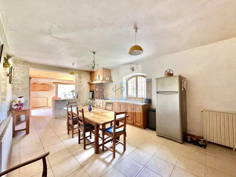 Maison - 166 m² - 6 pièces