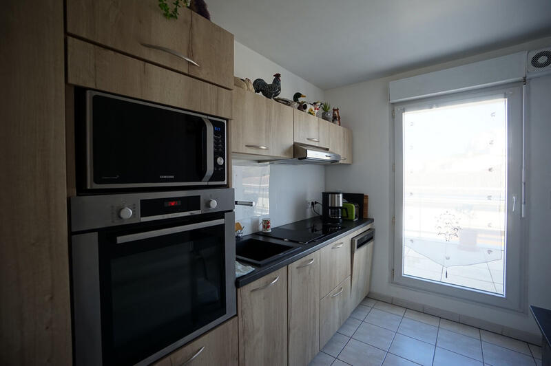 Appartement - 85 m² - 3 pièces