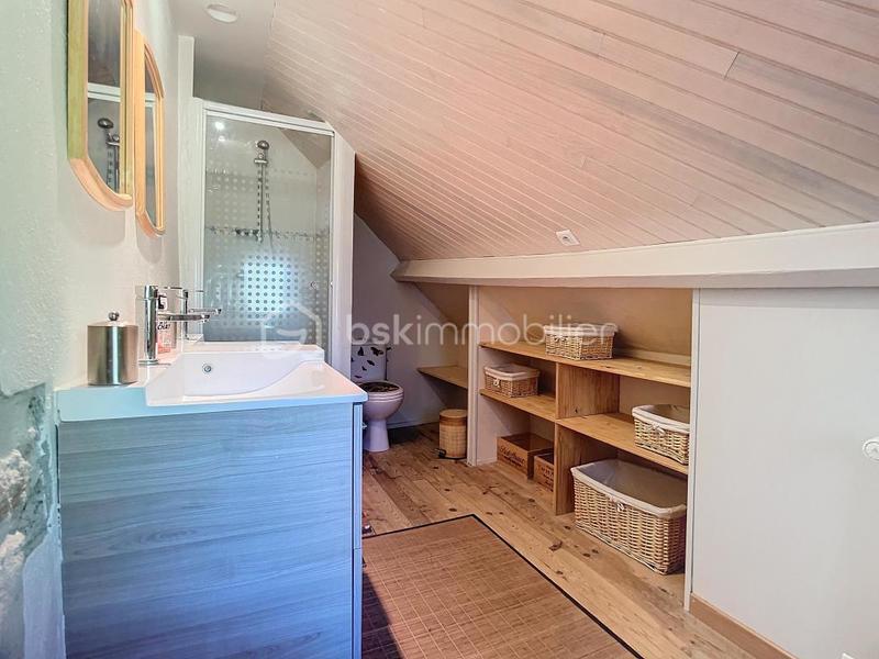 Longère - 252 m² - 7 pièces