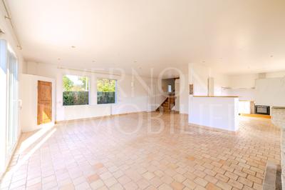 Maison - 107 m² - 3 pièces