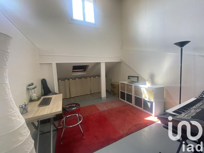 Maison - 122 m² - 6 pièces