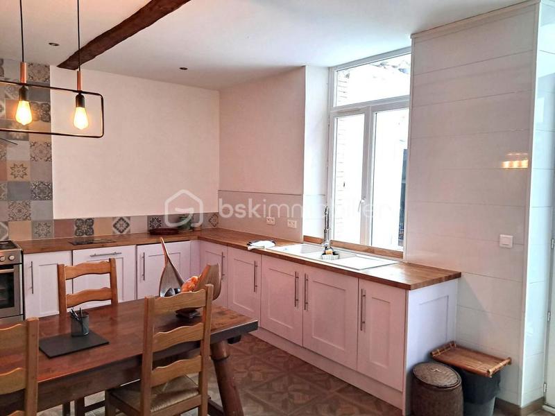 Maison ancienne - 253 m² - 9 pièces