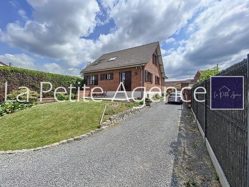 Maison - 120 m² - 6 pièces