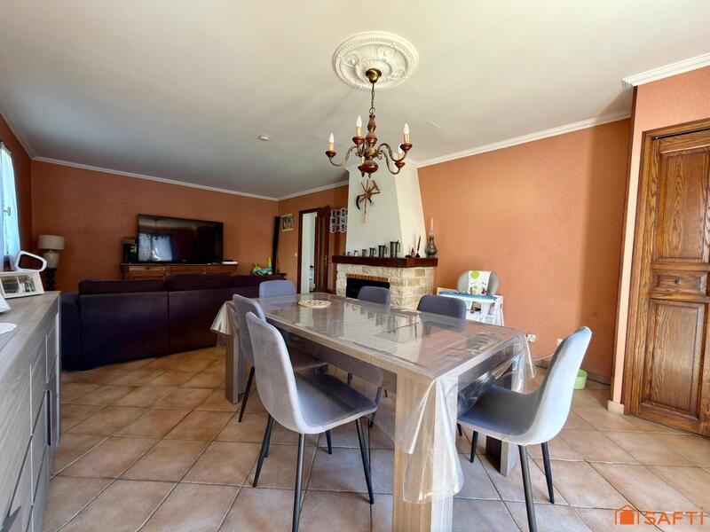 Maison - 83 m² - 5 pièces