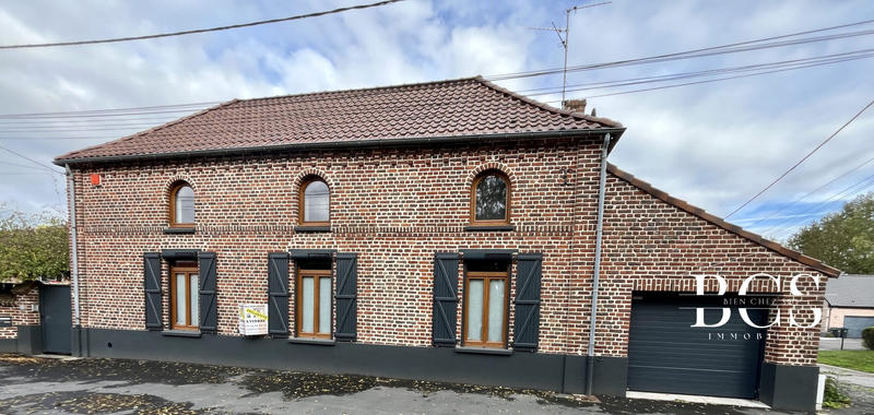 Maison - 140 m² - 8 pièces