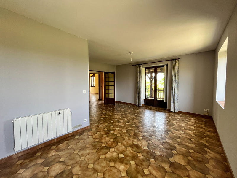 Maison - 122 m² - 6 pièces