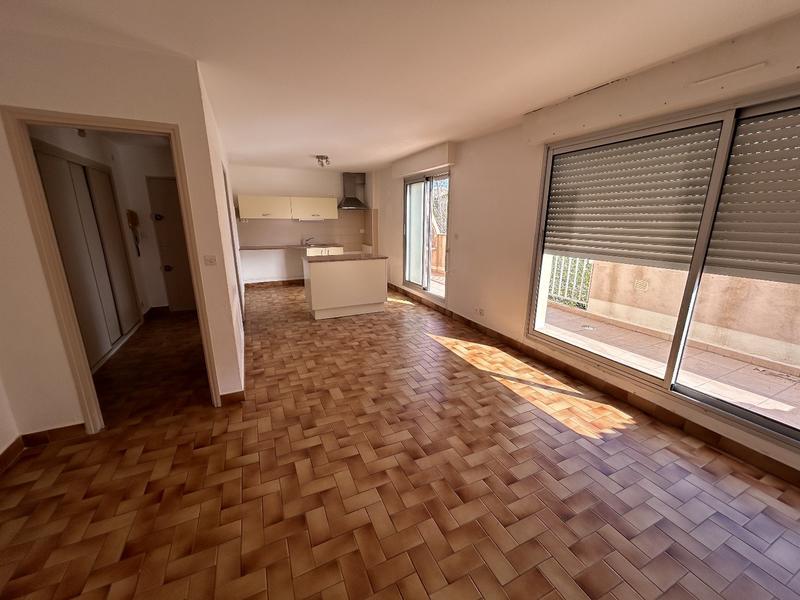 Appartement - 64 m² - 3 pièces