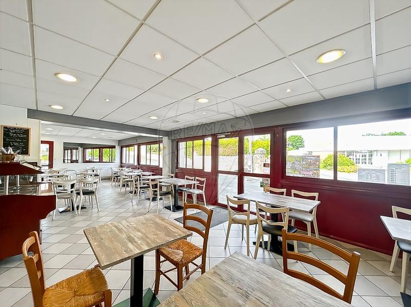 Immeuble - 226 m² - 8 pièces