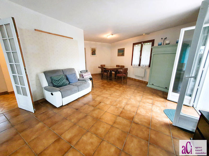 Maison - 135 m² - 7 pièces