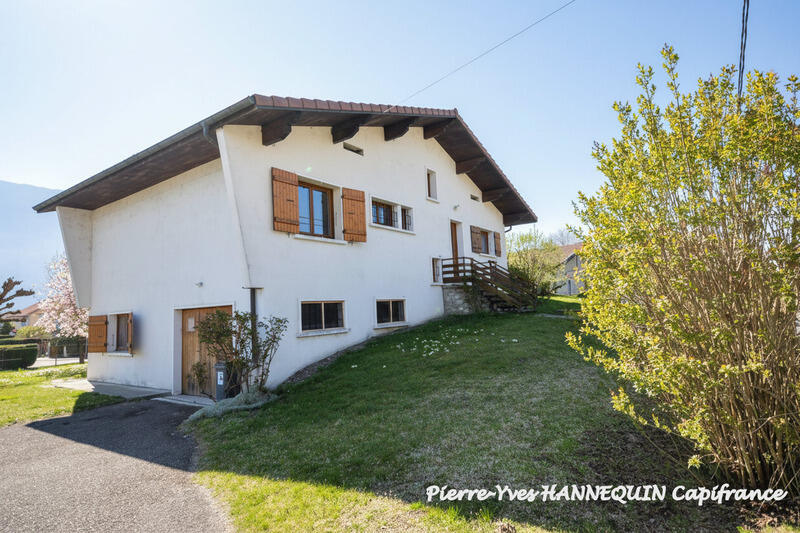 Maison - 118 m² - 6 pièces