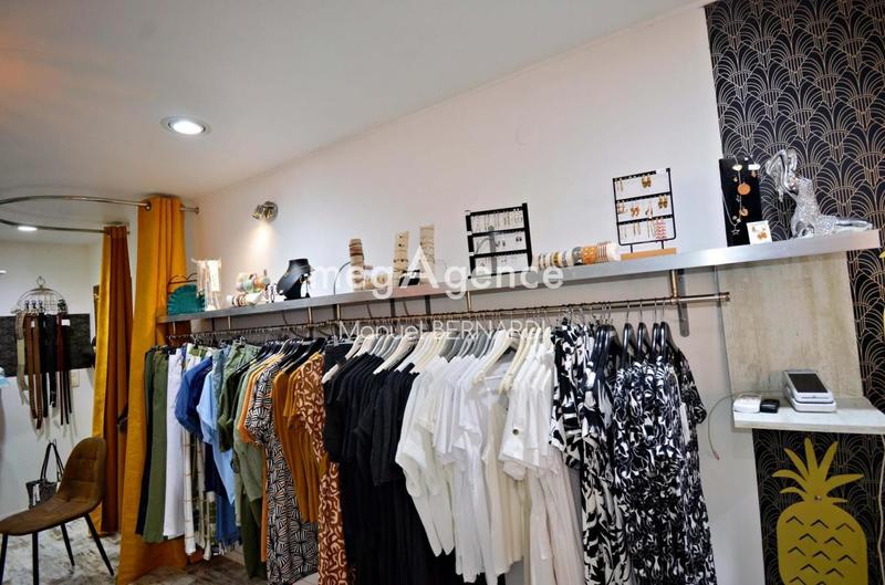 Fonds de commerce - 28 m²