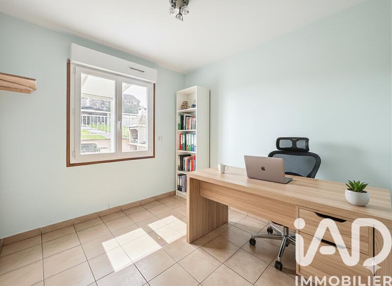 Maison - 96 m² - 4 pièces