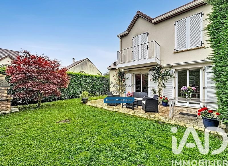 Maison - 106 m² - 6 pièces