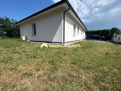 Maison - 106 m² - 6 pièces