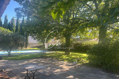 Maison - 186 m² - 6 pièces