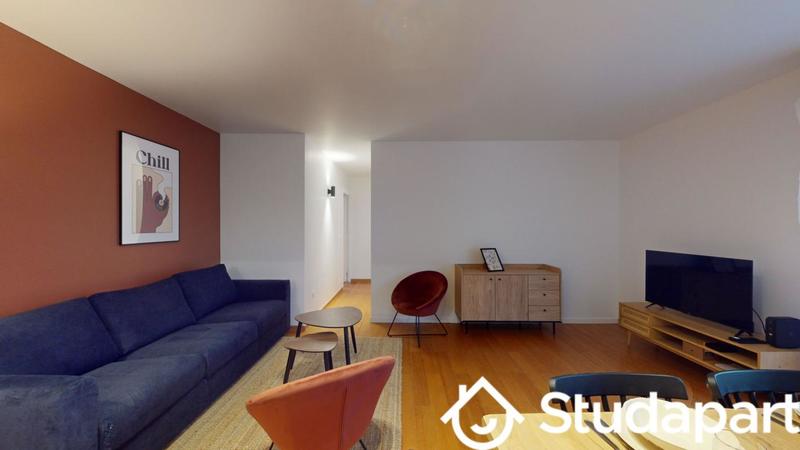 Chambre - 10 m² - 1 pièce