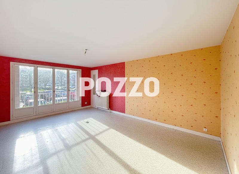 Appartement - 96 m² - 5 pièces