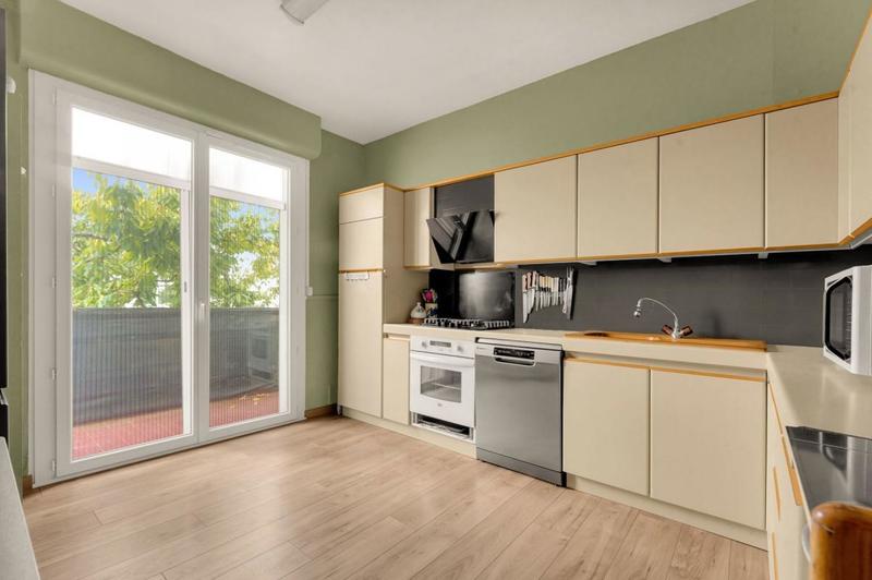 Maison - 180 m² - 6 pièces