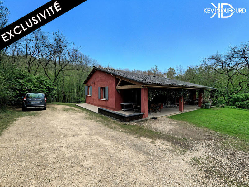 Maison - 200 m² - 9 pièces