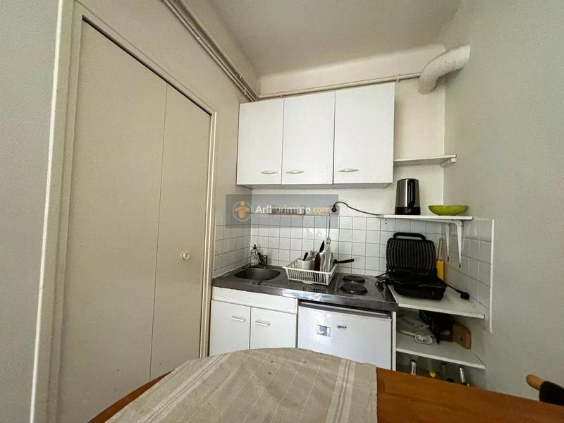 Immeuble - 298 m² - 16 pièces