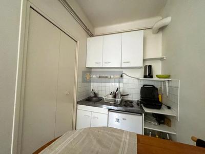 Immeuble - 298 m² - 16 pièces