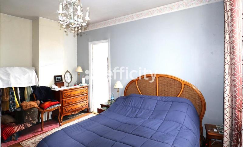 Maison - 152 m² - 6 pièces