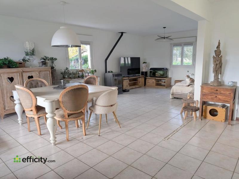 Maison - 168 m² - 7 pièces