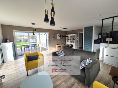 Maison - 100 m² - 5 pièces