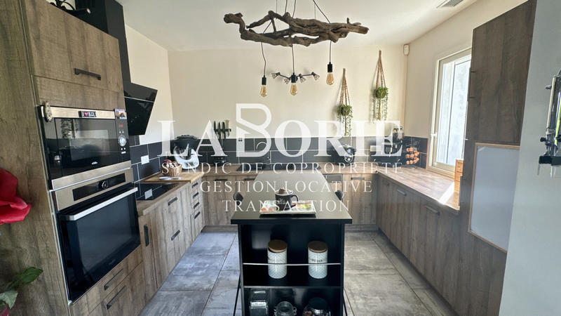 Maison - 157 m² - 6 pièces