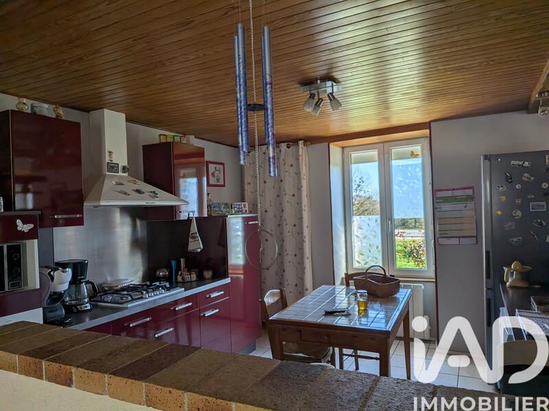 Maison - 176 m² - 6 pièces