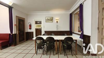 Maison de village - 420 m² - 14 pièces