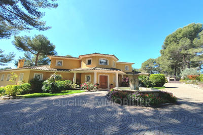 Villa - 430 m² - 8 pièces