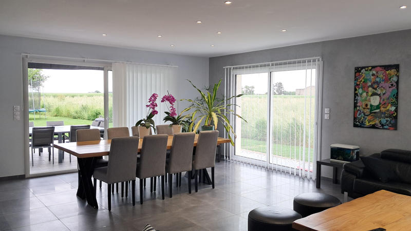 Maison - 142 m² - 6 pièces