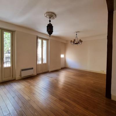 Appartement - 106 m² - 4 pièces
