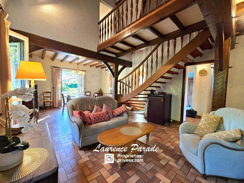 Maison - 145 m² - 5 pièces