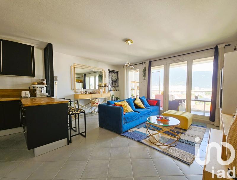 Appartement - 66 m² - 3 pièces