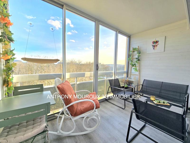 Appartement - 77 m² - 4 pièces