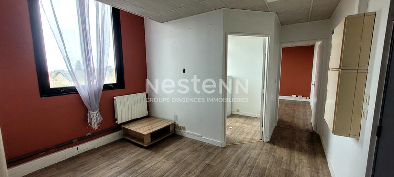 Local commercial - 68 m² - 4 pièces