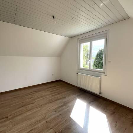 Maison - 97 m² - 6 pièces