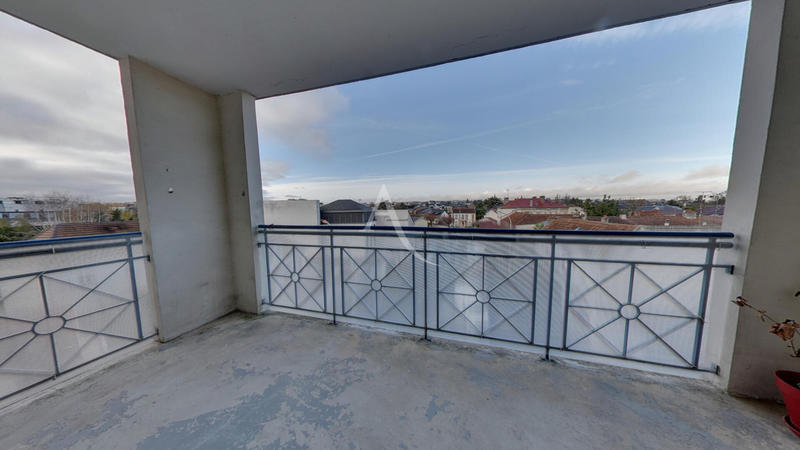 Appartement - 115 m² - 5 pièces