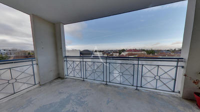 Appartement - 115 m² - 5 pièces