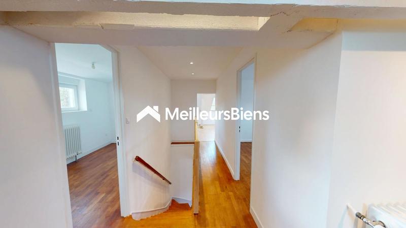 Maison - 150 m² - 6 pièces