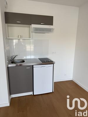 Studio - 28 m² - 1 pièce